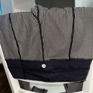 Lululemon Black Striped leggings sz 4
